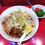 ラーメン二郎 - ラーメンミニ＋青ネギショウガ半分炙