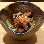 すが弥 - うざく　中華風に搾菜を使って。