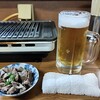 ホルモン大将 - 料理写真:お通しとビール