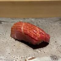 鮨 由う - 