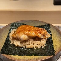 鮨 由う - 