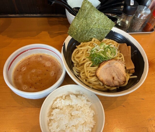 Tsukemen Maze-soba Senmon Ten Ejiman