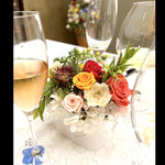 ラ・ロマネ 朝霞 - テーブルはお花がいっぱい　byまみこまみこ