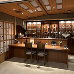 ラ・ロマネ 朝霞 - 奥のカウンターバー　　byまみこまみこ