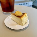 6 APARTMENT COFFEE - 