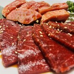 炭火焼肉 四谷山星 - 