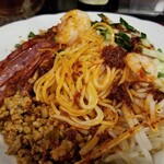 中国家庭料理 楊 - 混ぜ合わせる。