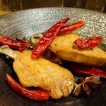 立呑み とだか - チキン (唐辛子とハッカク)
      2025年8月28日