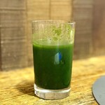 立呑み とだか - 小松菜ジュース ※飲みかけ
      2025年8月28日