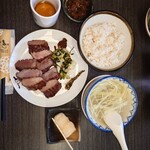 牛たん炭焼き 利久 - 牛たん極定食　4枚8切