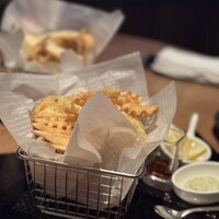 タワーズバー ベロビスト -  タワーズバー ベロビスト -