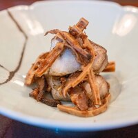 あそび割烹 さん葉か - 2025.8 千葉産5.0kgサイズ尾長鯛の炭火焼き 椎原村産の淡竹と椎茸 炒め煮