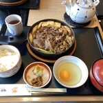 木曽路 - すき焼き定食¥1500(税抜)