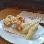 まるけん - キス天￥300，とり天￥300