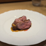 ラ キュイジーヌ ド カワムラ - 旨味の強い鴨に原木椎茸の深い旨味が最高で赤が瞬殺ww