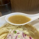 ヌードル＆スパイスカレー 今日の1番 - 本日のスープ ※ (本日は広島のカマスに伊予(愛媛)の平子(マイワシの幼魚)