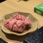 YAKINIKUEN 忍鬨 大阪梅田店