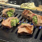 YAKINIKUEN 忍鬨 大阪梅田店