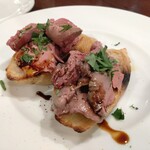 ピッツェリア ファッブリカ 1090 - 鶏レバーのコンフィー　ブルスケッタ