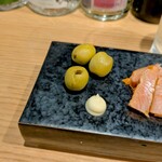 みらいざか - オリーブと燻製マヨネーズ