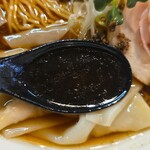 麺処 まるよし - 醤油ワンタン麺