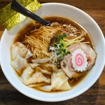 麺処 まるよし - 醤油ワンタン麺