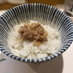 旬菜・賀雅 - 「最後にちょっと締めご飯何かあります？」で出していただいたこれ。あえて具材は言いませんw
