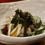 朱楽 - 海老のユッケ(﹡֦ƠωƠ֦﹡)✨
      初めて見る新メニュー✨✨他にも色んなユッケが有りました✩⋆*॰¨̮⋆｡˚