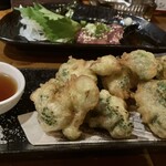 朱楽 - ブロッコリーの天ぷら✨
      お塩と天つゆで✩⋆*॰¨̮⋆｡˚
      どちらも楽しめて美味しかったです✩⋆*॰¨̮⋆｡˚✨