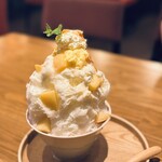 氷匠よこ田 - 生桃スペシャル氷