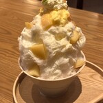 氷匠よこ田 - 生桃スペシャル氷