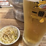 寝屋川焼肉センター - 前回でなかったなモヤシナムル。。。まぁ〜ええけど