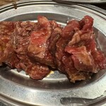 寝屋川焼肉センター - 歯ごたえアリのカルピええな