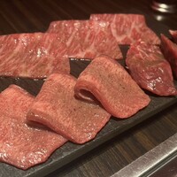 焼肉うしごろ 銀座並木通り店 - 