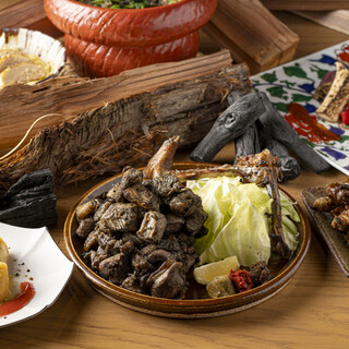 【とりとりと名物】骨つきひね鶏のもも焼き