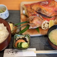 味工房まんま 別館 - 旬の新鮮な魚を使用した日替り御膳