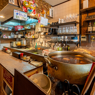 新今宮駅徒歩5分◆昭和の香り漂う居心地の良い酒場