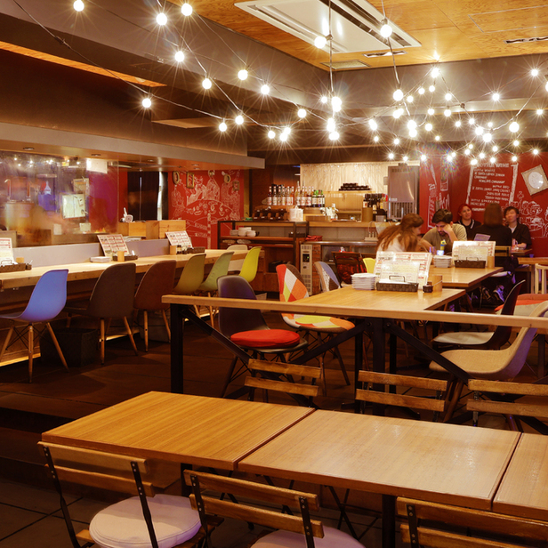 座席 : 葡萄酒場 TWO SPOON （【旧店名】スマイル キチリ） - 難波