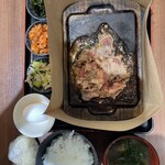 感動の肉と米 浦和美園店 - 
