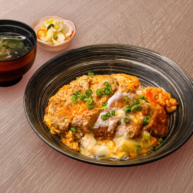 牛たん炭焼き 利久 本町店（ぎゅうたんすみやき りきゅう） - 広瀬通（牛タン）の写真