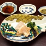 徳ㇵ本也 - ・三重県産 メイチダイとツブ貝のお造り