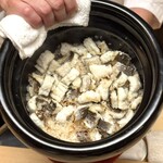 徳ㇵ本也 - ・明石市産 ハモと梅肉の炊き込みご飯