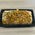 元祖仙台ひとくち餃子 あずま - バターコーン焼きめし