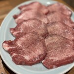 炭火焼肉ホルモンさわいし - 