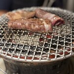 炭火焼肉ホルモンさわいし - 