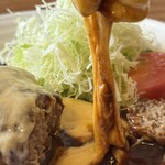 とわいらいと - ◆チーズハンバーグ （アウト）
      　1,400円（税込）