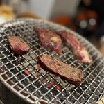 炭火焼肉ホルモンさわいし - 