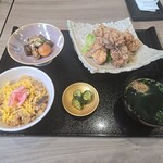 丸亀骨付鳥一丁 - 唐揚げ定食(*‘ω‘ *)