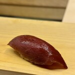 鮓 錦の秋 - 赤身漬け　和芥子（八丈島）