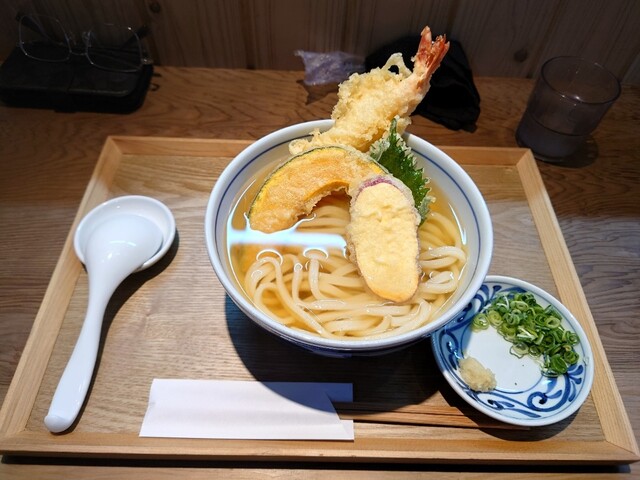 うどん 讃岐 太麺強腰うどん 600g ｜ 株式会社さぬきシセイ